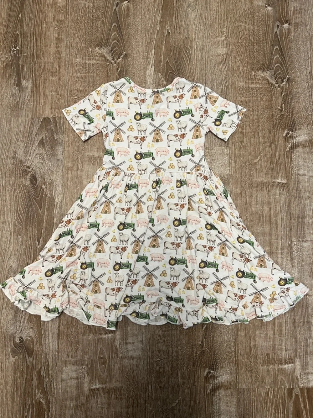Dream Big Little Co Farm Lovin’ Bamboo Ruffle Dress size 7/8